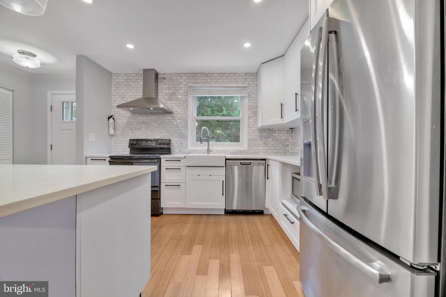 1651 11TH PL NE, WASHINGTON, District Of Columbia 20002, 3 Bedrooms Bedrooms, ,3 BathroomsBathrooms,Residential,For sale,1651 11TH PL NE,DCDC2212638 MLS # DCDC2212638