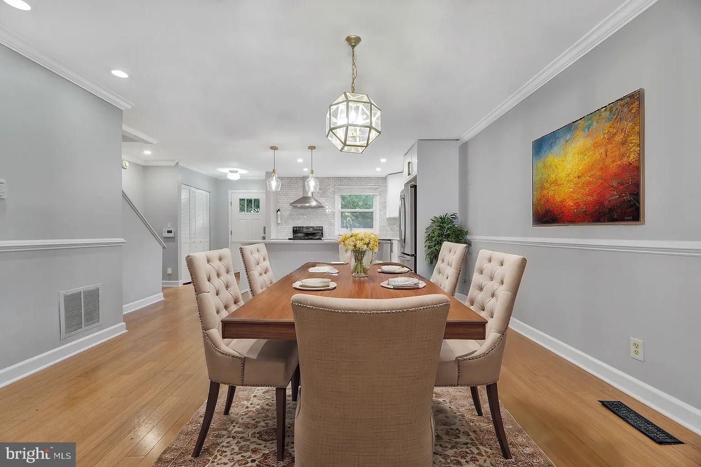 1651 11TH PL NE, WASHINGTON, District Of Columbia 20002, 3 Bedrooms Bedrooms, ,3 BathroomsBathrooms,Residential,For sale,1651 11TH PL NE,DCDC2212638 MLS # DCDC2212638