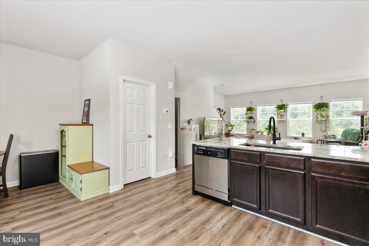267 PATCHWORK, STEPHENSON, Virginia 22656, 3 Bedrooms Bedrooms, 6 Rooms Rooms,2 BathroomsBathrooms,Residential,For sale,267 PATCHWORK,VAFV2035754 MLS # VAFV2035754