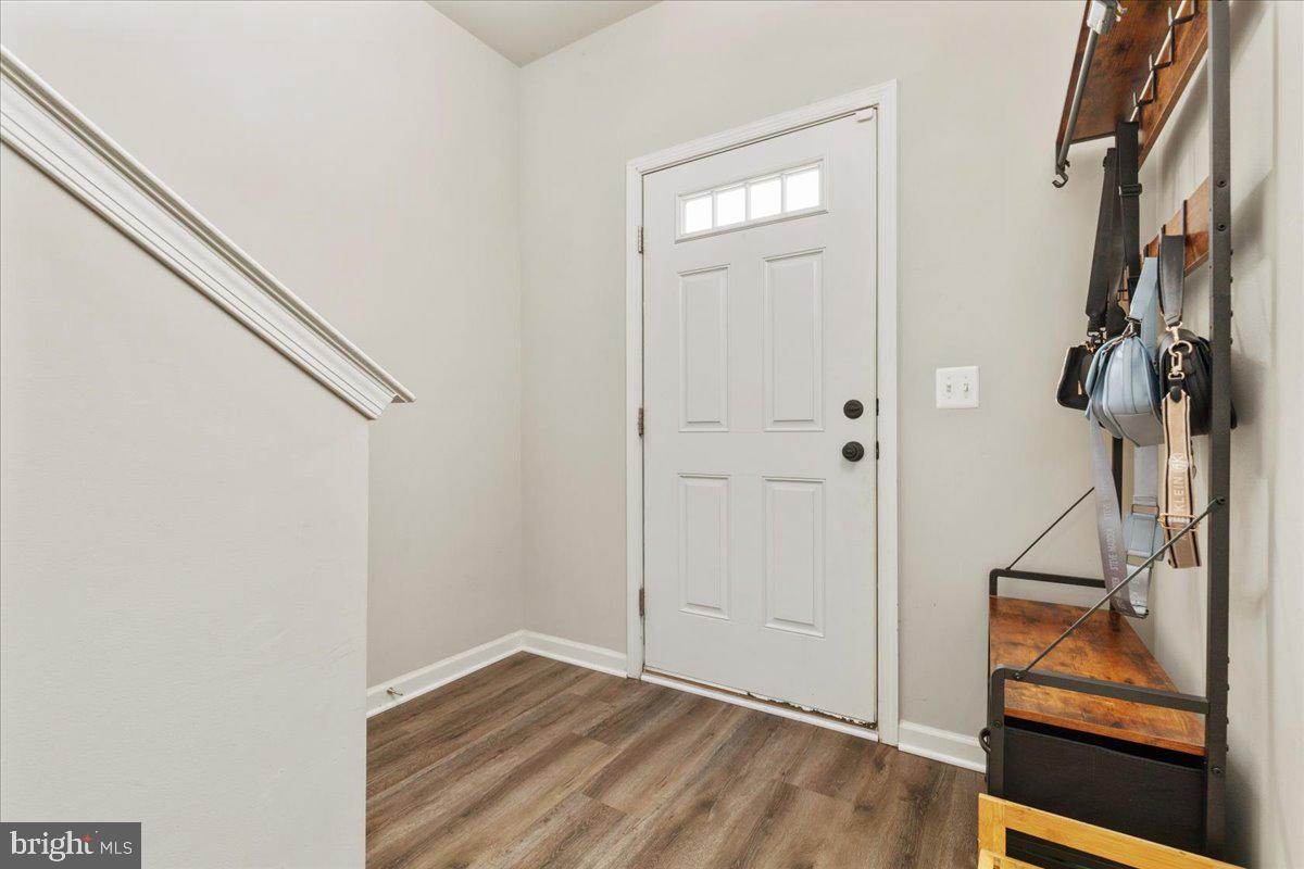 267 PATCHWORK, STEPHENSON, Virginia 22656, 3 Bedrooms Bedrooms, 6 Rooms Rooms,2 BathroomsBathrooms,Residential,For sale,267 PATCHWORK,VAFV2035754 MLS # VAFV2035754