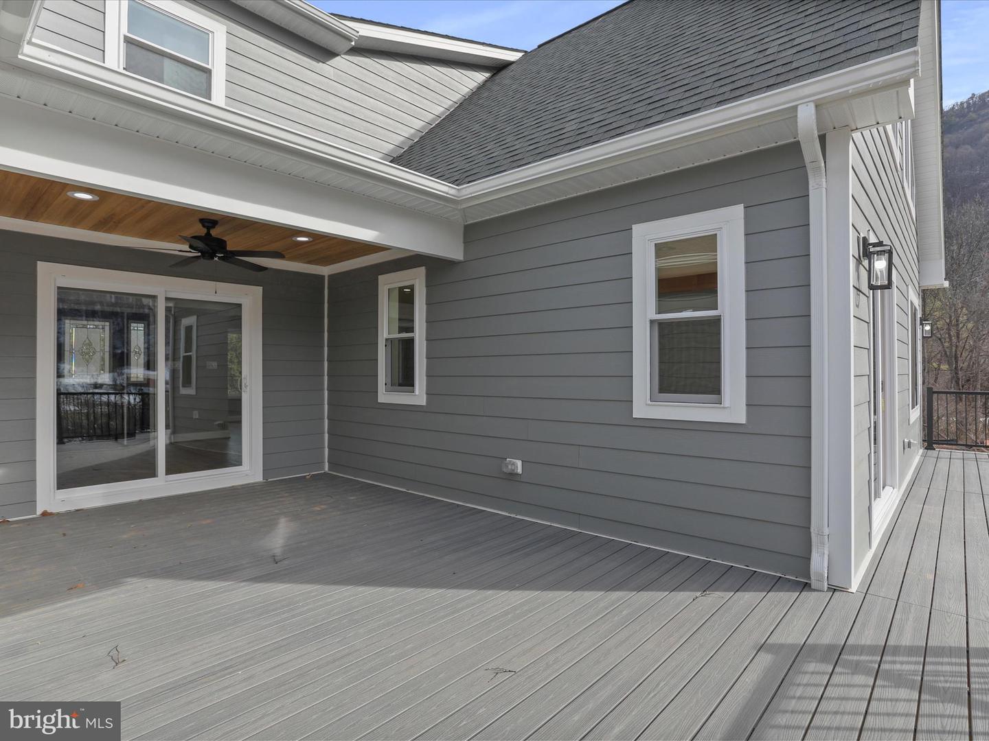 630 BLACK BEAR RD, MAURERTOWN, Virginia 22644, 3 Bedrooms Bedrooms, ,2 BathroomsBathrooms,Residential,For sale,630 BLACK BEAR RD,VASH2012126 MLS # VASH2012126