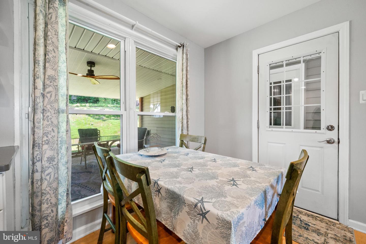 6109 LEEWOOD DR, ALEXANDRIA, Virginia 22310, 3 Bedrooms Bedrooms, ,2 BathroomsBathrooms,Residential,For sale,6109 LEEWOOD DR,VAFX2258210 MLS # VAFX2258210
