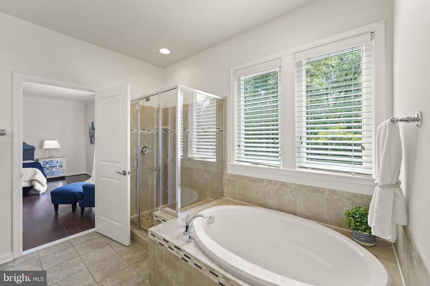 24843 QUIMBY OAKS PL, ALDIE, Virginia 20105, 6 Bedrooms Bedrooms, ,5 BathroomsBathrooms,Residential,For sale,24843 QUIMBY OAKS PL,VALO2103386 MLS # VALO2103386