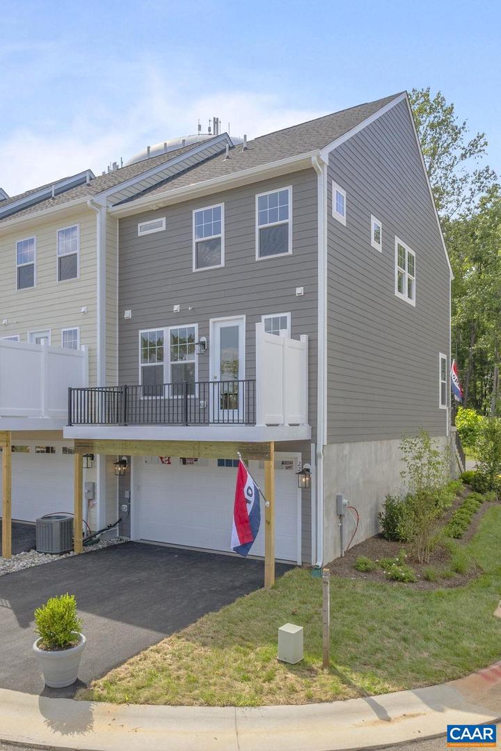 2253 WOODBURN RD, CHARLOTTESVILLE, Virginia 22901, 3 Bedrooms Bedrooms, ,2 BathroomsBathrooms,Residential,For sale,2253 WOODBURN RD,667254 MLS # 667254