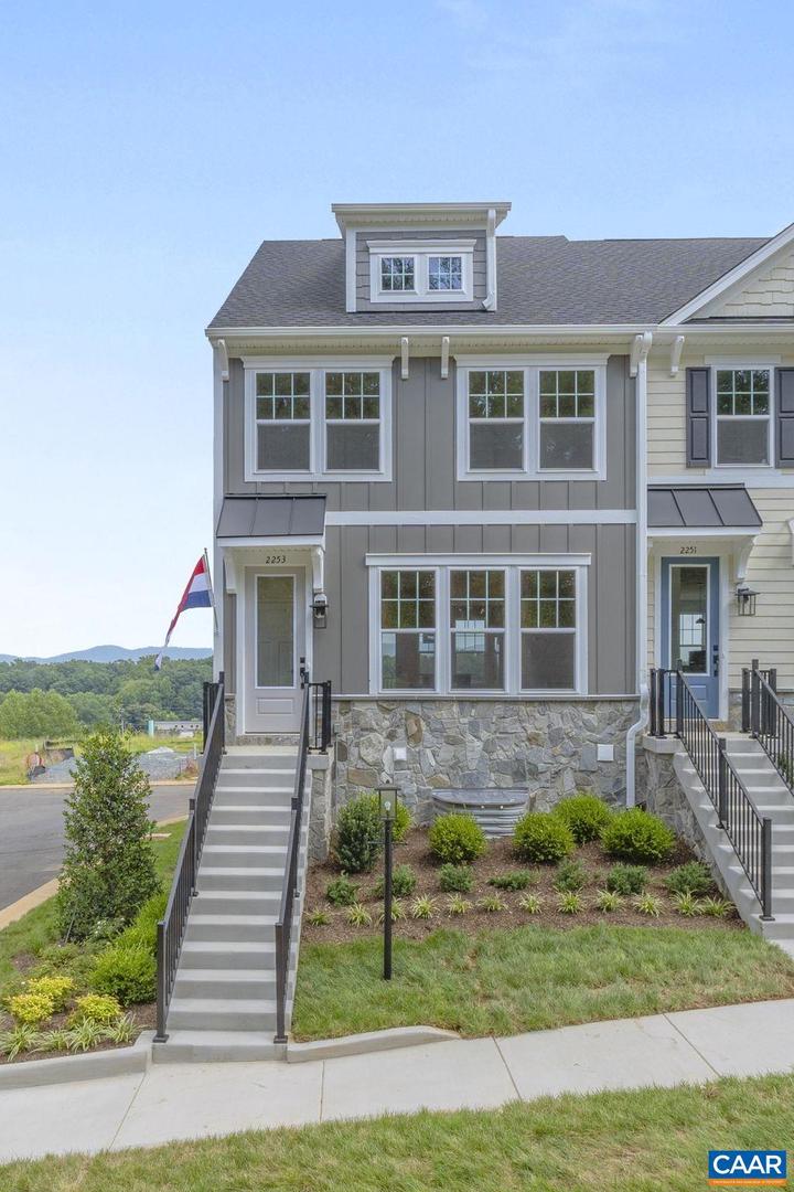 2253 WOODBURN RD, CHARLOTTESVILLE, Virginia 22901, 3 Bedrooms Bedrooms, ,2 BathroomsBathrooms,Residential,For sale,2253 WOODBURN RD,667254 MLS # 667254