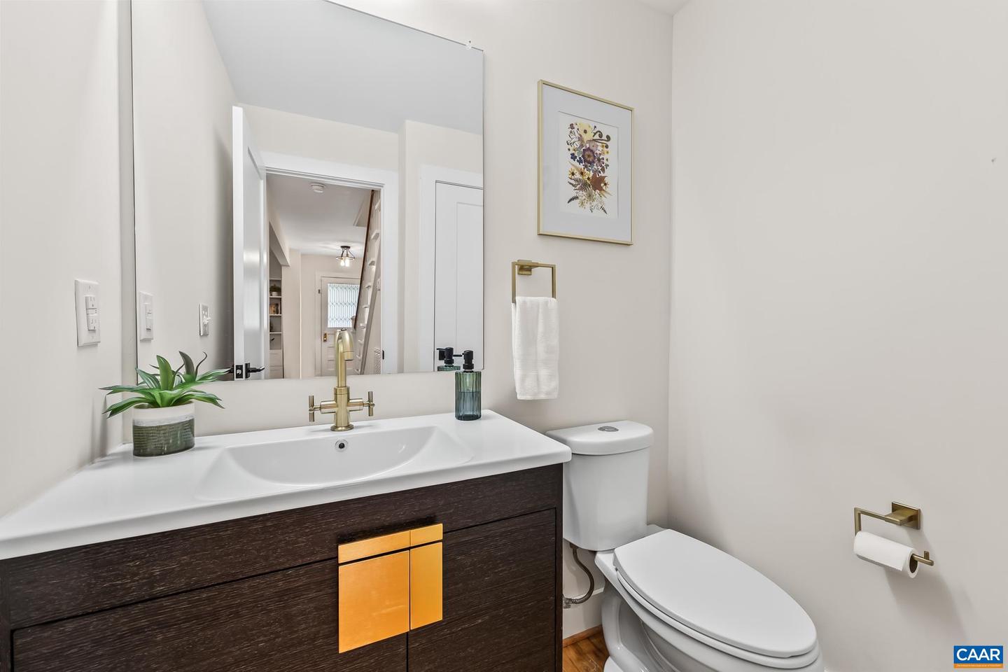 903 CHARLTON AVE, CHARLOTTESVILLE, Virginia 22903, 3 Bedrooms Bedrooms, ,2 BathroomsBathrooms,Residential,For sale,903 CHARLTON AVE,667255 MLS # 667255