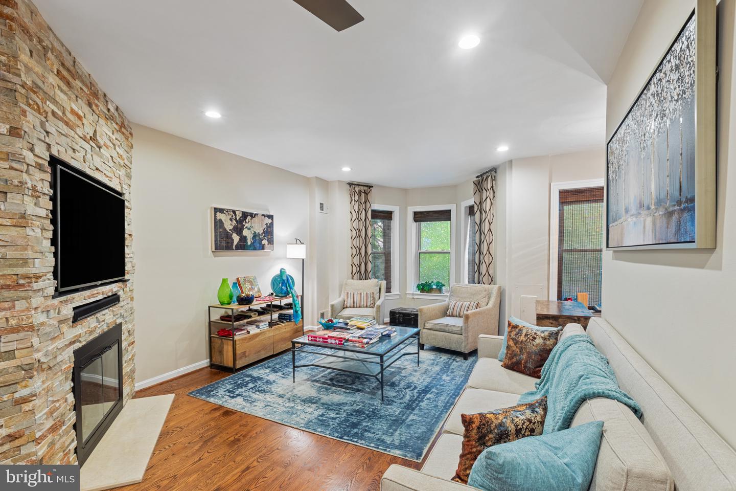 633 ELLIOTT ST NE, WASHINGTON, District Of Columbia 20002, 5 Bedrooms Bedrooms, ,3 BathroomsBathrooms,Residential,For sale,633 ELLIOTT ST NE,DCDC2212690 MLS # DCDC2212690