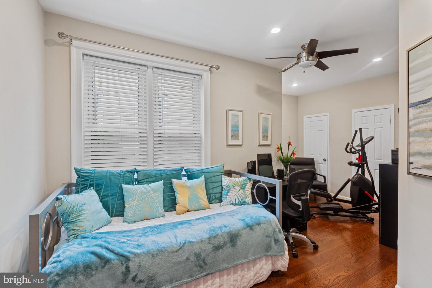 633 ELLIOTT ST NE, WASHINGTON, District Of Columbia 20002, 5 Bedrooms Bedrooms, ,3 BathroomsBathrooms,Residential,For sale,633 ELLIOTT ST NE,DCDC2212690 MLS # DCDC2212690