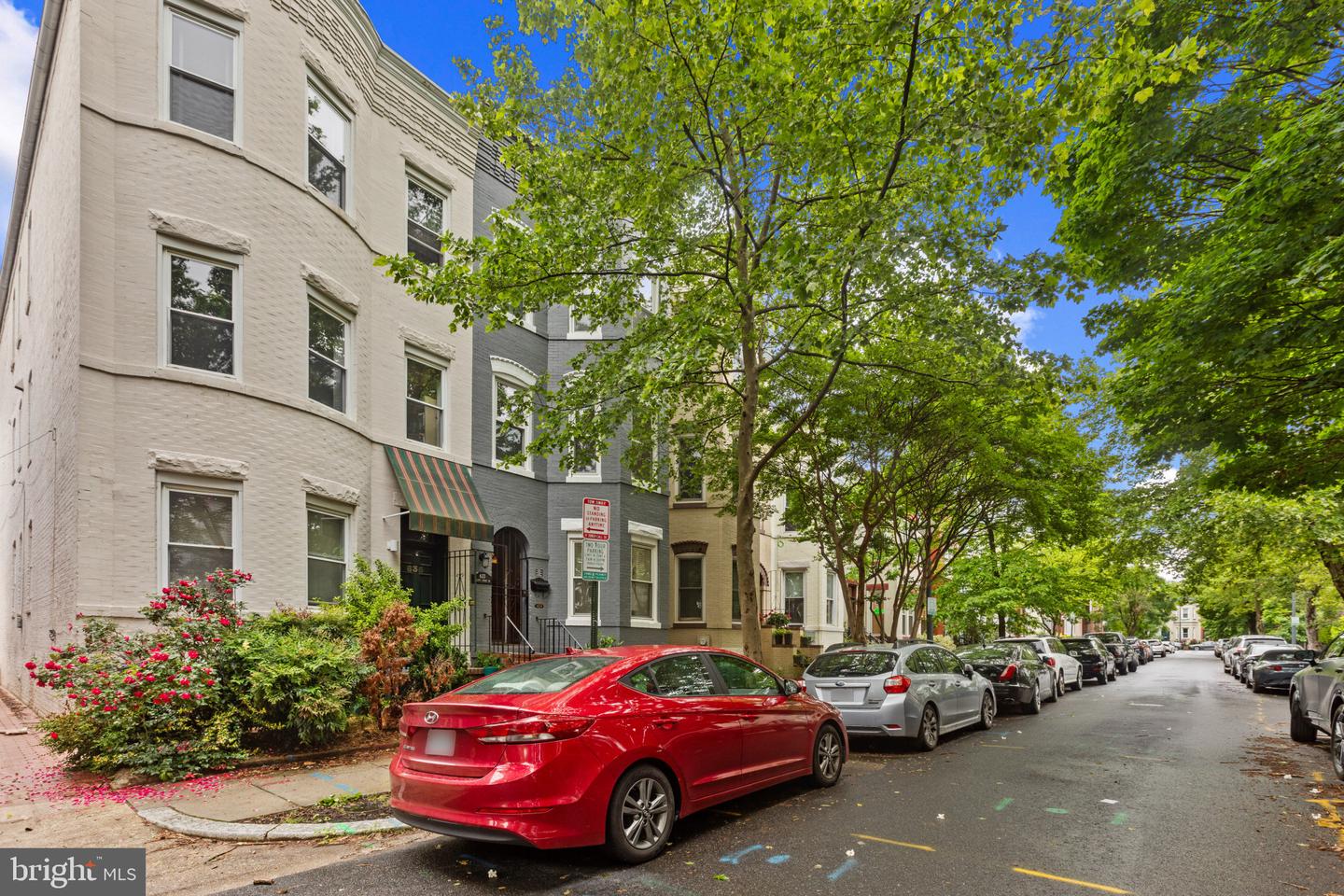 633 ELLIOTT ST NE, WASHINGTON, District Of Columbia 20002, 5 Bedrooms Bedrooms, ,3 BathroomsBathrooms,Residential,For sale,633 ELLIOTT ST NE,DCDC2212690 MLS # DCDC2212690