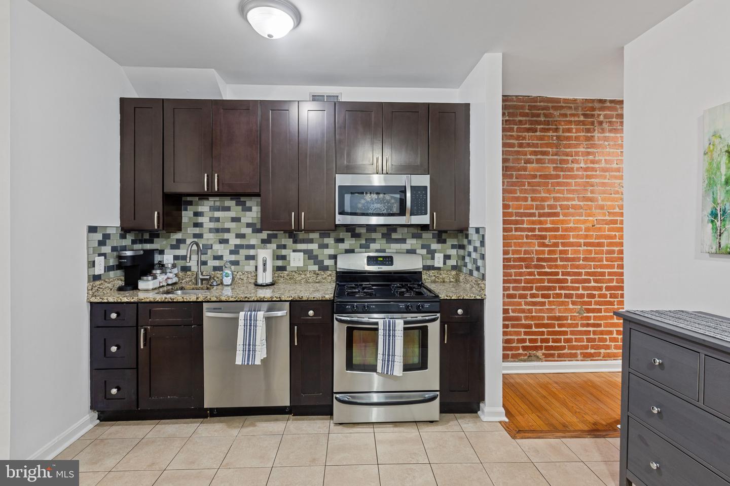 633 ELLIOTT ST NE, WASHINGTON, District Of Columbia 20002, 5 Bedrooms Bedrooms, ,3 BathroomsBathrooms,Residential,For sale,633 ELLIOTT ST NE,DCDC2212690 MLS # DCDC2212690