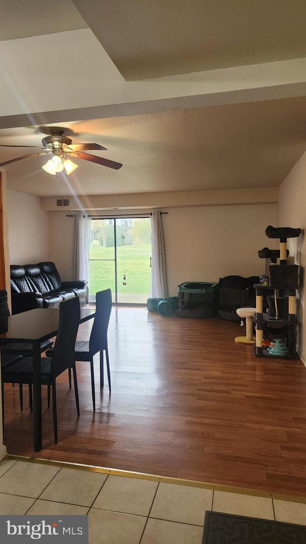 1048-A MARGATE CT, STERLING, Virginia 20164, 2 Bedrooms Bedrooms, ,1 BathroomBathrooms,Residential,For sale,1048-A MARGATE CT,VALO2103402 MLS # VALO2103402