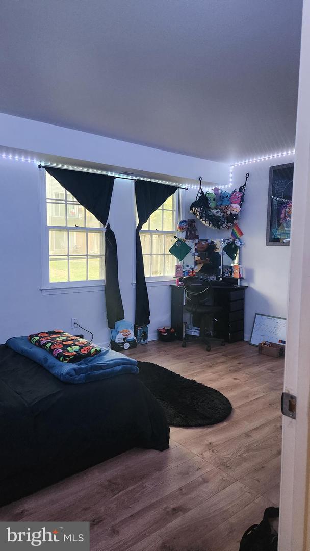 1048-A MARGATE CT, STERLING, Virginia 20164, 2 Bedrooms Bedrooms, ,1 BathroomBathrooms,Residential,For sale,1048-A MARGATE CT,VALO2103402 MLS # VALO2103402