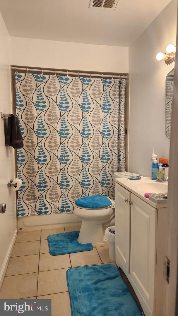 1048-A MARGATE CT, STERLING, Virginia 20164, 2 Bedrooms Bedrooms, ,1 BathroomBathrooms,Residential,For sale,1048-A MARGATE CT,VALO2103402 MLS # VALO2103402
