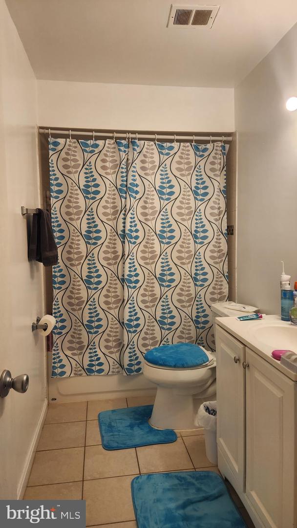 1048-A MARGATE CT, STERLING, Virginia 20164, 2 Bedrooms Bedrooms, ,1 BathroomBathrooms,Residential,For sale,1048-A MARGATE CT,VALO2103402 MLS # VALO2103402