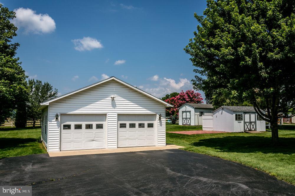 382 S SUNSET DR, BROADWAY, Virginia 22815, 3 Bedrooms Bedrooms, ,2 BathroomsBathrooms,Residential,For sale,382 S SUNSET DR,VARO2002468 MLS # VARO2002468