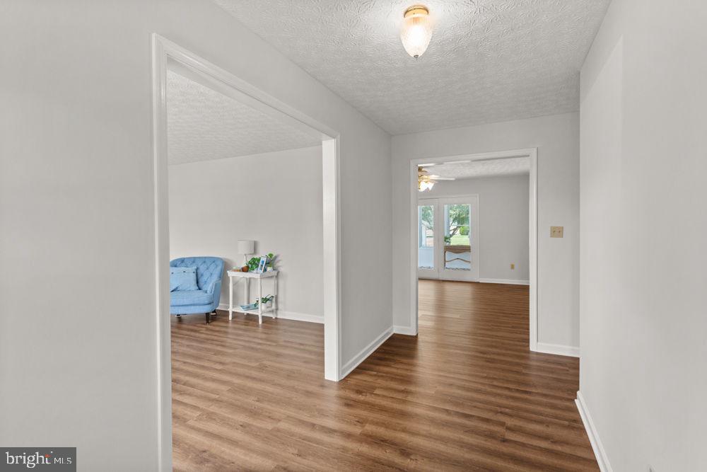 382 S SUNSET DR, BROADWAY, Virginia 22815, 3 Bedrooms Bedrooms, ,2 BathroomsBathrooms,Residential,For sale,382 S SUNSET DR,VARO2002468 MLS # VARO2002468