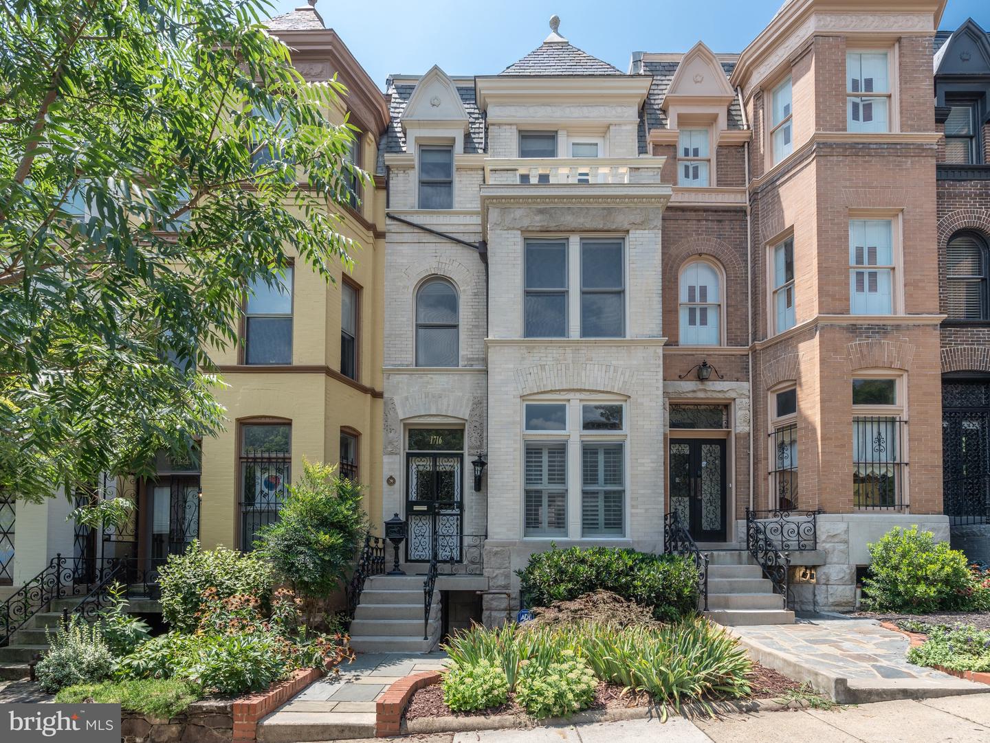 1716 22ND ST NW, WASHINGTON, District Of Columbia 20008, 5 Bedrooms Bedrooms, ,4 BathroomsBathrooms,Residential,For sale,1716 22ND ST NW,DCDC2212710 MLS # DCDC2212710