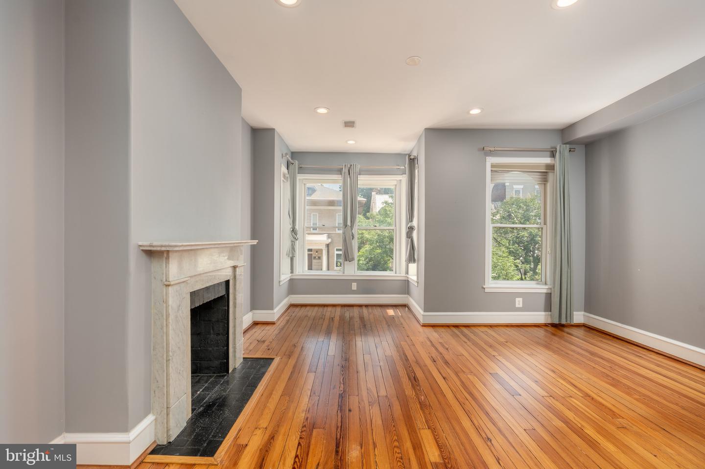 1716 22ND ST NW, WASHINGTON, District Of Columbia 20008, 5 Bedrooms Bedrooms, ,4 BathroomsBathrooms,Residential,For sale,1716 22ND ST NW,DCDC2212710 MLS # DCDC2212710