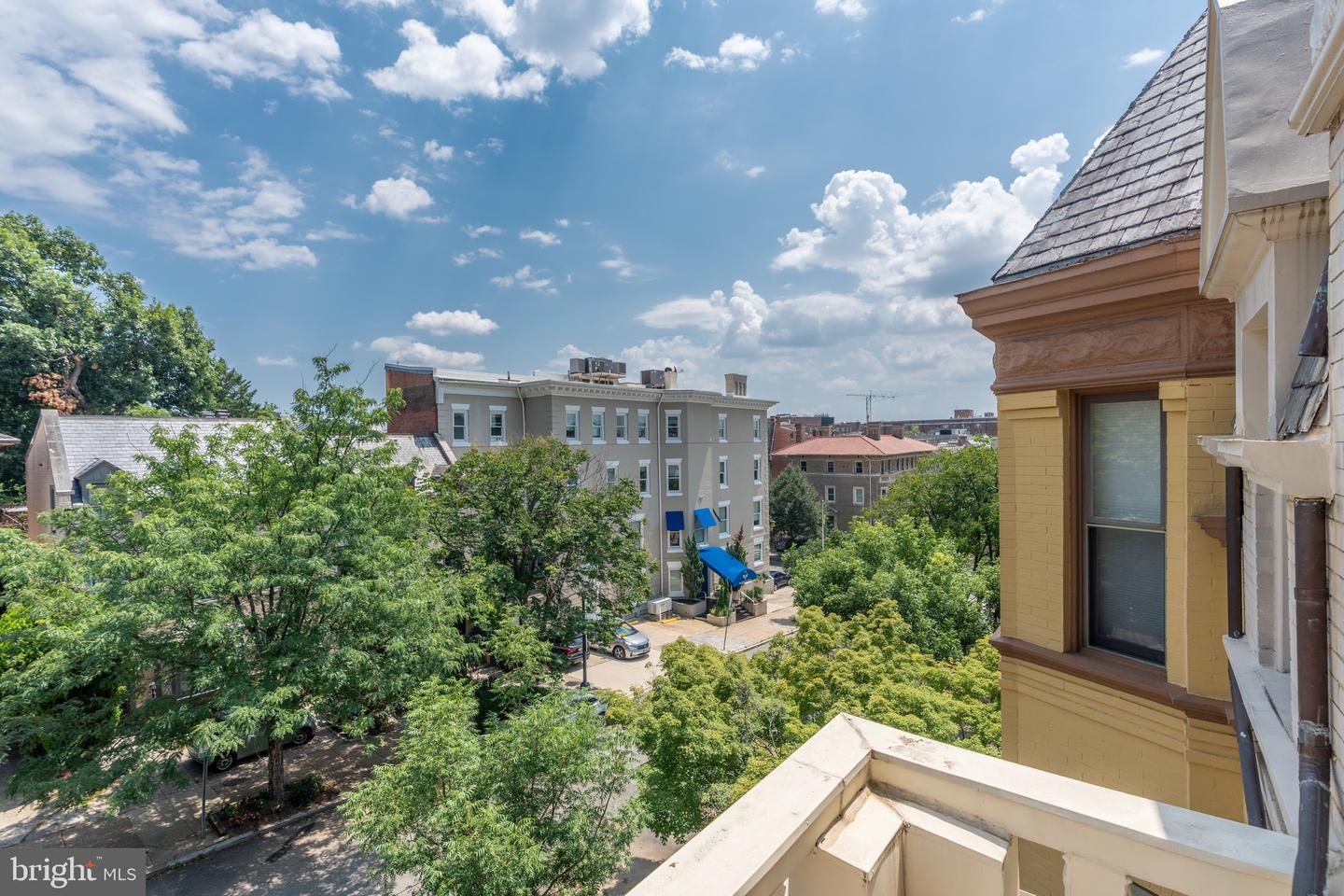 1716 22ND ST NW, WASHINGTON, District Of Columbia 20008, 5 Bedrooms Bedrooms, ,4 BathroomsBathrooms,Residential,For sale,1716 22ND ST NW,DCDC2212710 MLS # DCDC2212710
