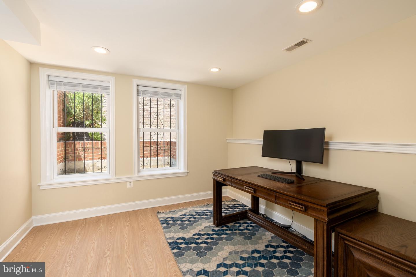 1716 22ND ST NW, WASHINGTON, District Of Columbia 20008, 5 Bedrooms Bedrooms, ,4 BathroomsBathrooms,Residential,For sale,1716 22ND ST NW,DCDC2212710 MLS # DCDC2212710