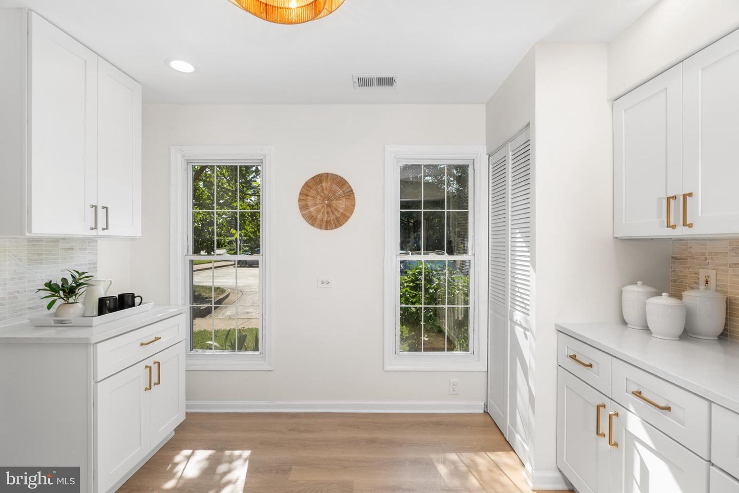 6535 YADKIN CT, ALEXANDRIA, Virginia 22310, 3 Bedrooms Bedrooms, ,2 BathroomsBathrooms,Residential,For sale,6535 YADKIN CT,VAFX2258268 MLS # VAFX2258268
