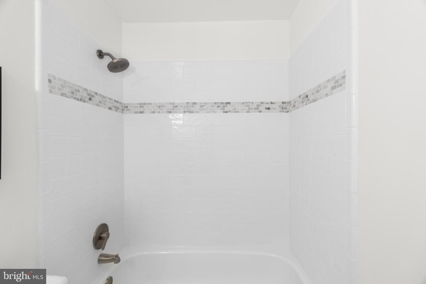 6535 YADKIN CT, ALEXANDRIA, Virginia 22310, 3 Bedrooms Bedrooms, ,2 BathroomsBathrooms,Residential,For sale,6535 YADKIN CT,VAFX2258268 MLS # VAFX2258268