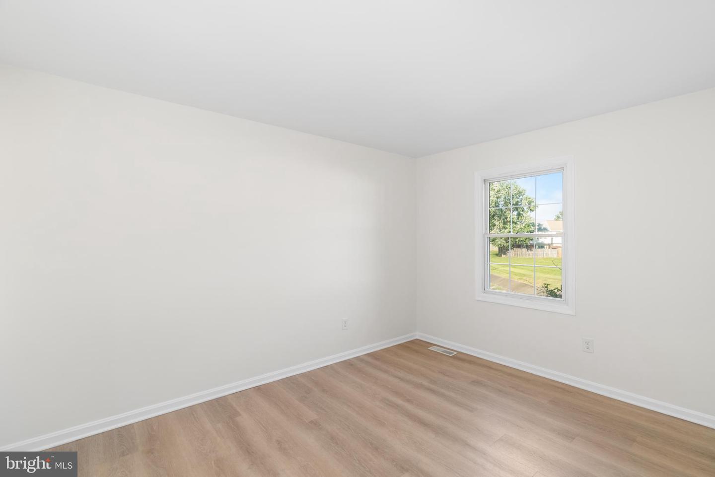 6535 YADKIN CT, ALEXANDRIA, Virginia 22310, 3 Bedrooms Bedrooms, ,2 BathroomsBathrooms,Residential,For sale,6535 YADKIN CT,VAFX2258268 MLS # VAFX2258268