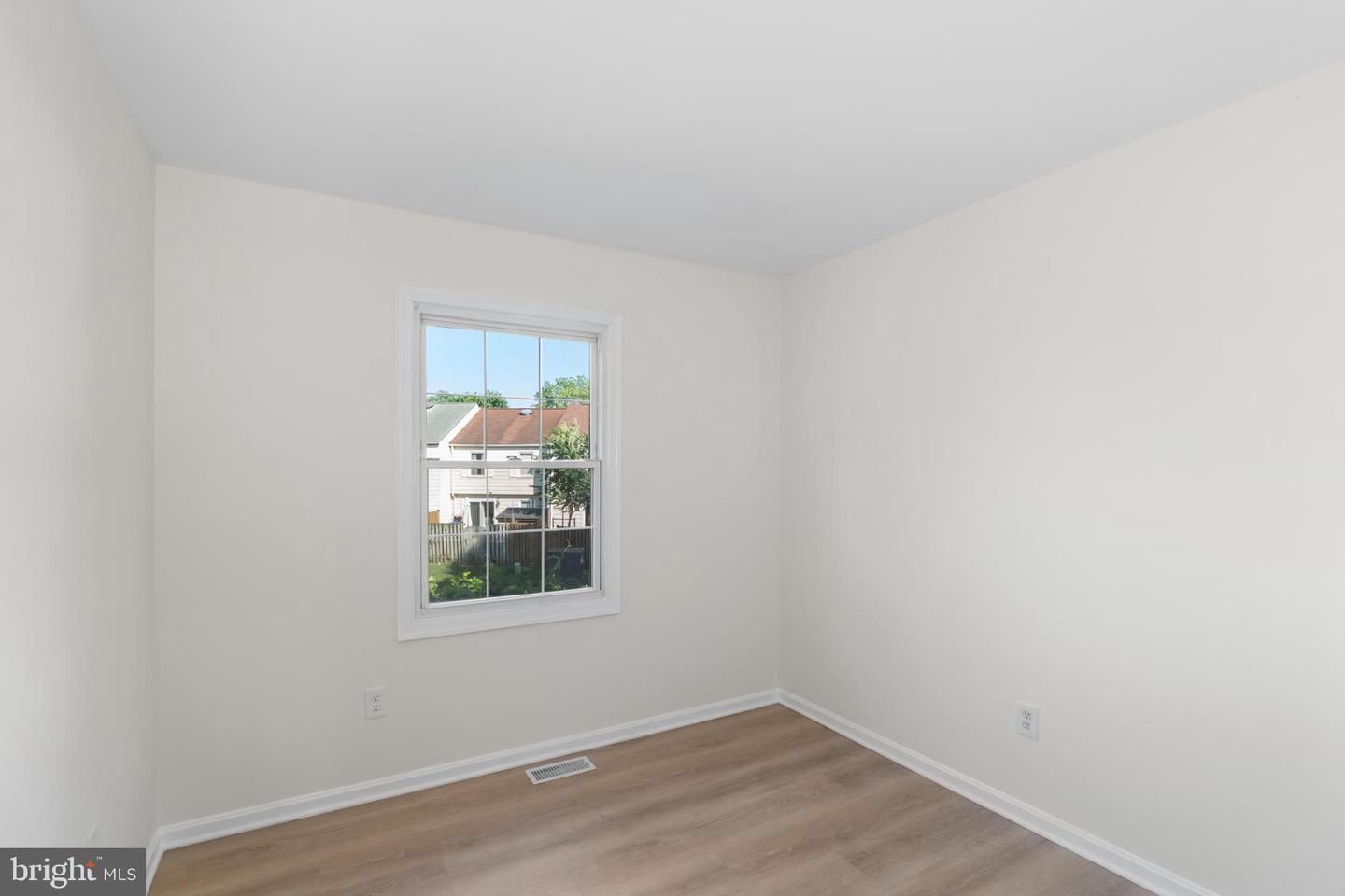 6535 YADKIN CT, ALEXANDRIA, Virginia 22310, 3 Bedrooms Bedrooms, ,2 BathroomsBathrooms,Residential,For sale,6535 YADKIN CT,VAFX2258268 MLS # VAFX2258268