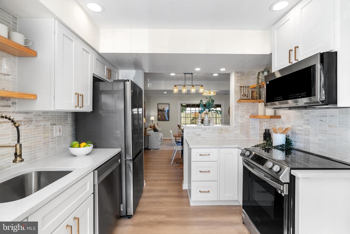 6535 YADKIN CT, ALEXANDRIA, Virginia 22310, 3 Bedrooms Bedrooms, ,2 BathroomsBathrooms,Residential,For sale,6535 YADKIN CT,VAFX2258268 MLS # VAFX2258268