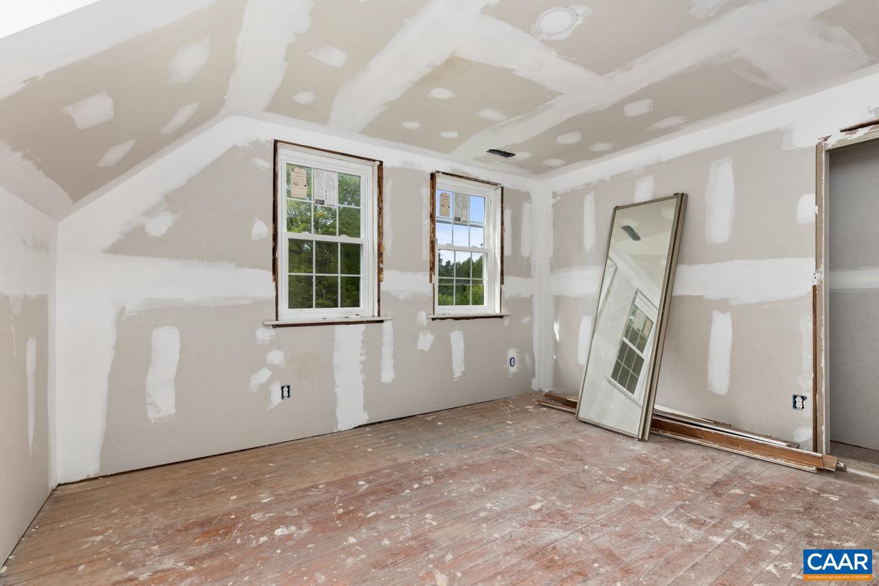 7040A & 7036B ROCKFISH RIVER RD, SCHUYLER, Virginia 22969, 4 Bedrooms Bedrooms, ,2 BathroomsBathrooms,Residential,For sale,7040A & 7036B ROCKFISH RIVER RD,667261 MLS # 667261