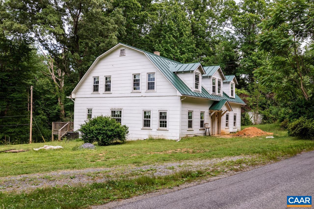 7040A & 7036B ROCKFISH RIVER RD, SCHUYLER, Virginia 22969, 4 Bedrooms Bedrooms, ,2 BathroomsBathrooms,Residential,For sale,7040A & 7036B ROCKFISH RIVER RD,667261 MLS # 667261