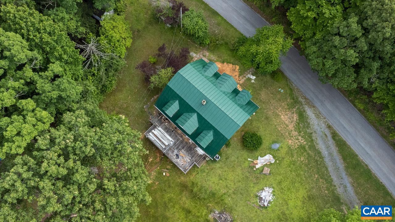 7040A & 7036B ROCKFISH RIVER RD, SCHUYLER, Virginia 22969, 4 Bedrooms Bedrooms, ,2 BathroomsBathrooms,Residential,For sale,7040A & 7036B ROCKFISH RIVER RD,667261 MLS # 667261