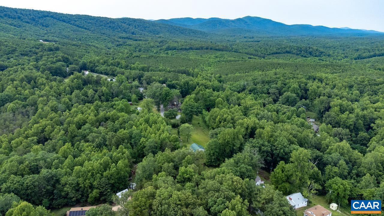 7040A & 7036B ROCKFISH RIVER RD, SCHUYLER, Virginia 22969, 4 Bedrooms Bedrooms, ,2 BathroomsBathrooms,Residential,For sale,7040A & 7036B ROCKFISH RIVER RD,667261 MLS # 667261