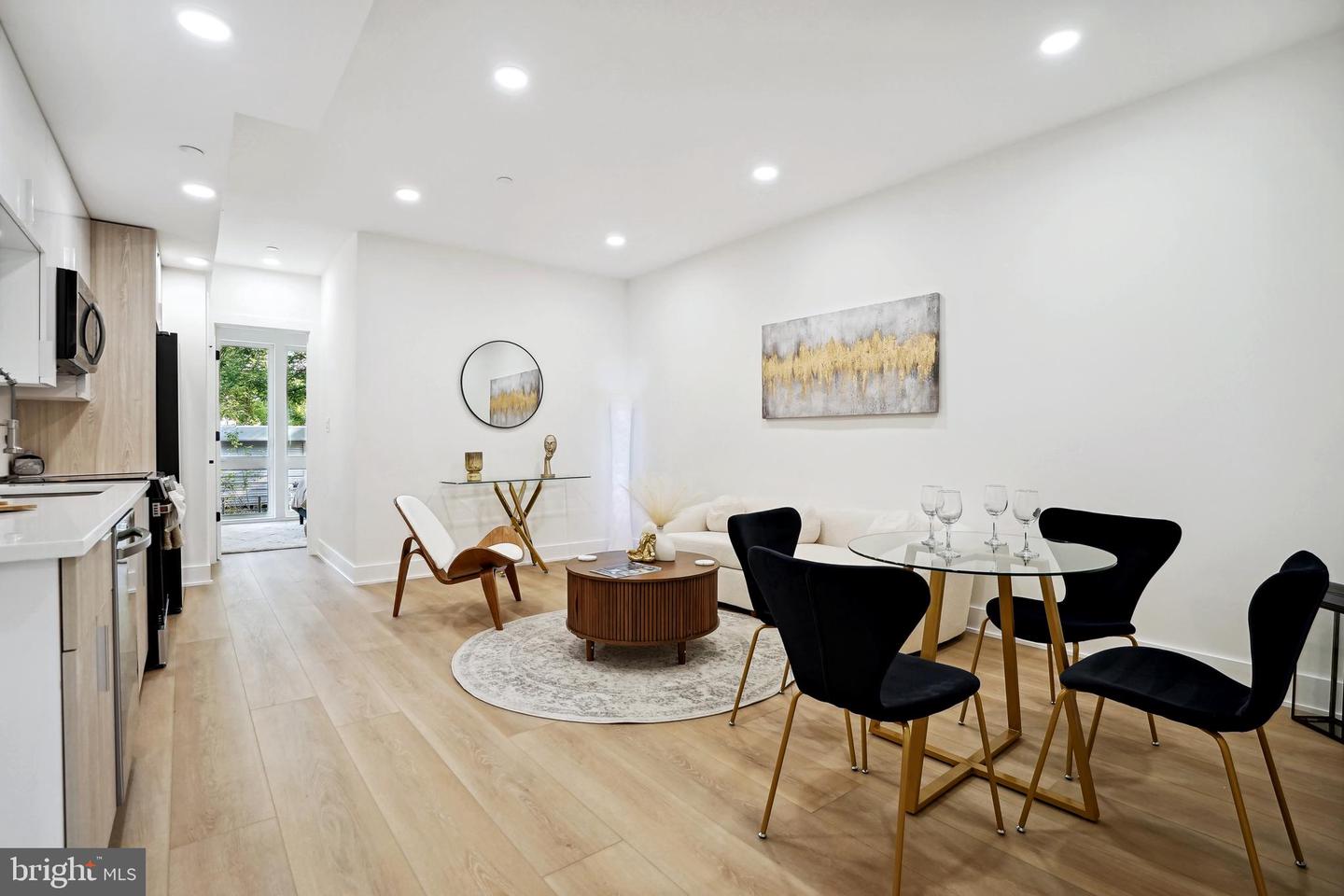 1372 BRYANT ST NE #3A, WASHINGTON, District Of Columbia 20018, 2 Bedrooms Bedrooms, ,2 BathroomsBathrooms,Residential,For sale,1372 BRYANT ST NE #3A,DCDC2212742 MLS # DCDC2212742
