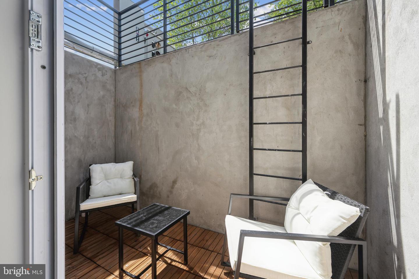 1372 BRYANT ST NE #2A, WASHINGTON, District Of Columbia 20018, 2 Bedrooms Bedrooms, ,2 BathroomsBathrooms,Residential,For sale,1372 BRYANT ST NE #2A,DCDC2212748 MLS # DCDC2212748