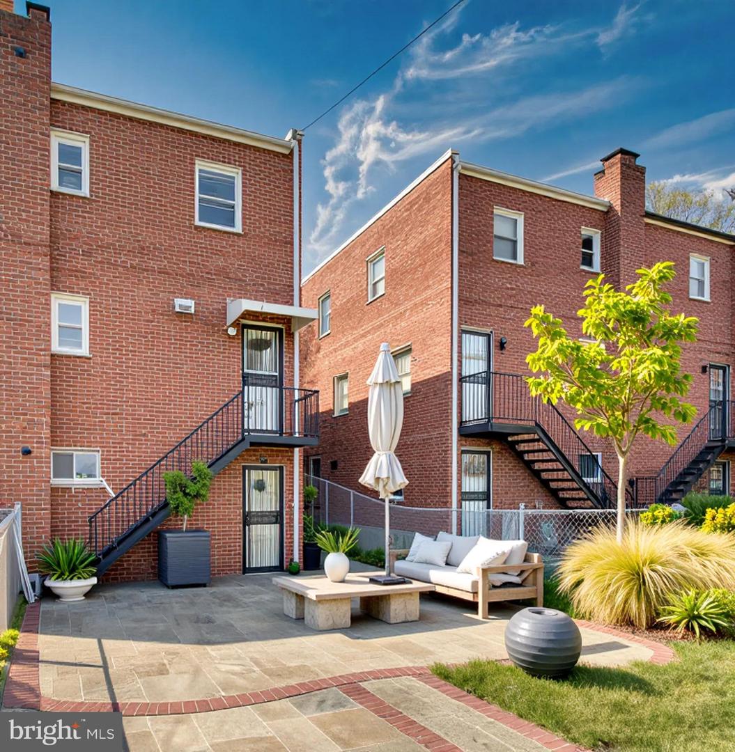 624 JEFFERSON ST NE, WASHINGTON, District Of Columbia 20011, 3 Bedrooms Bedrooms, ,2 BathroomsBathrooms,Residential,For sale,624 JEFFERSON ST NE,DCDC2196002 MLS # DCDC2196002