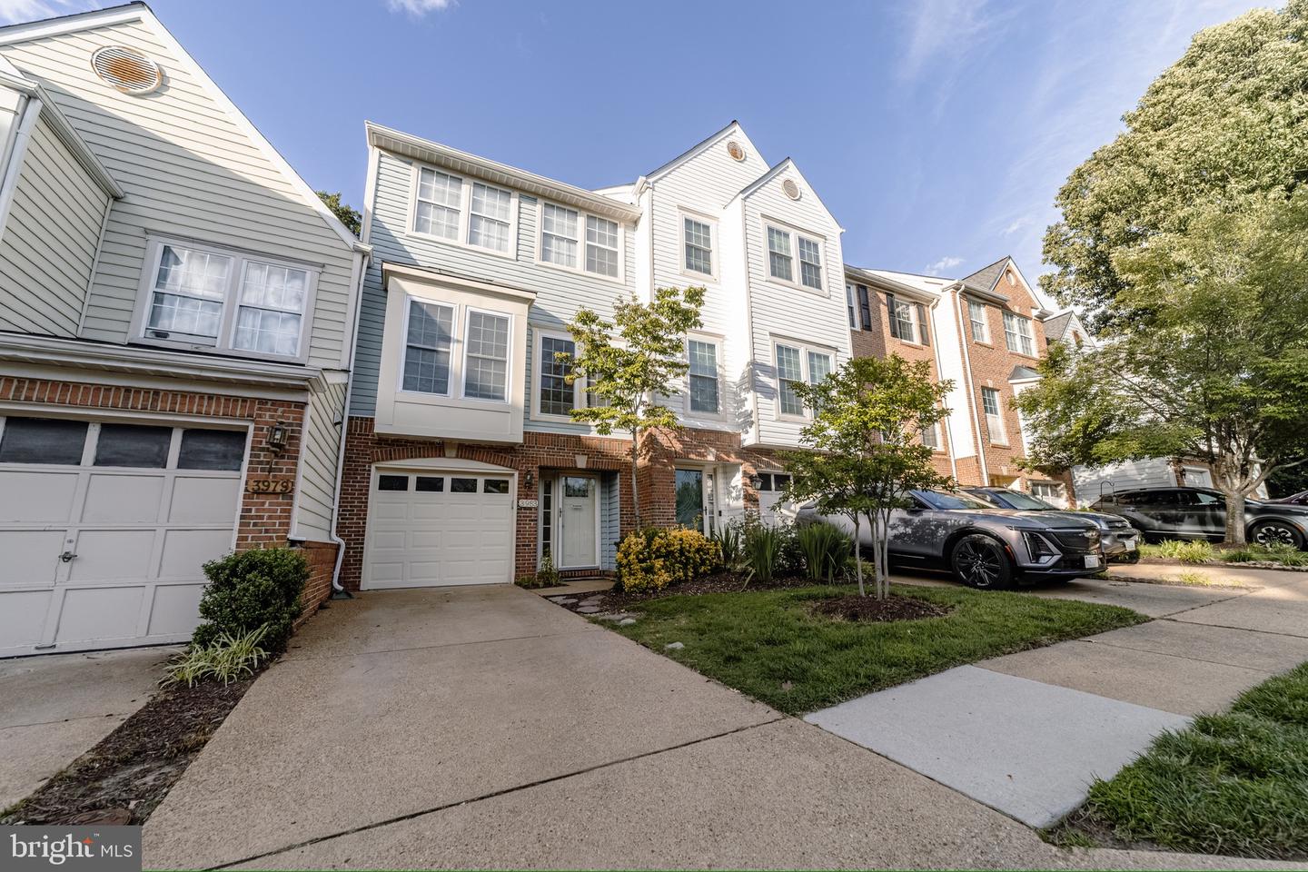 3983 CRESSIDA PL, WOODBRIDGE, Virginia 22192, 3 Bedrooms Bedrooms, ,2 BathroomsBathrooms,Residential,For sale,3983 CRESSIDA PL,VAPW2095016 MLS # VAPW2095016