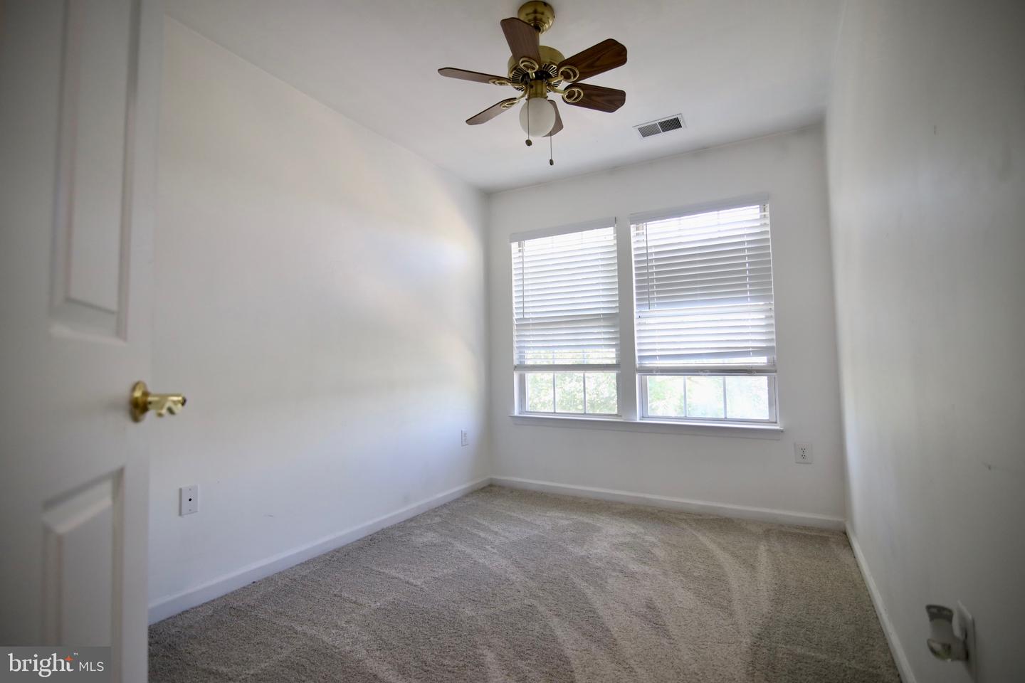 3983 CRESSIDA PL, WOODBRIDGE, Virginia 22192, 3 Bedrooms Bedrooms, ,2 BathroomsBathrooms,Residential,For sale,3983 CRESSIDA PL,VAPW2095016 MLS # VAPW2095016