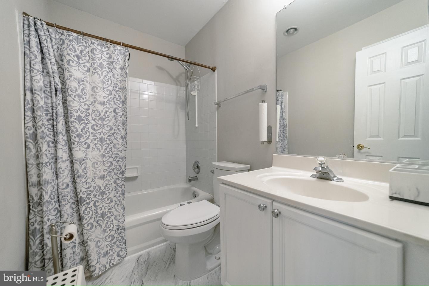 3983 CRESSIDA PL, WOODBRIDGE, Virginia 22192, 3 Bedrooms Bedrooms, ,2 BathroomsBathrooms,Residential,For sale,3983 CRESSIDA PL,VAPW2095016 MLS # VAPW2095016