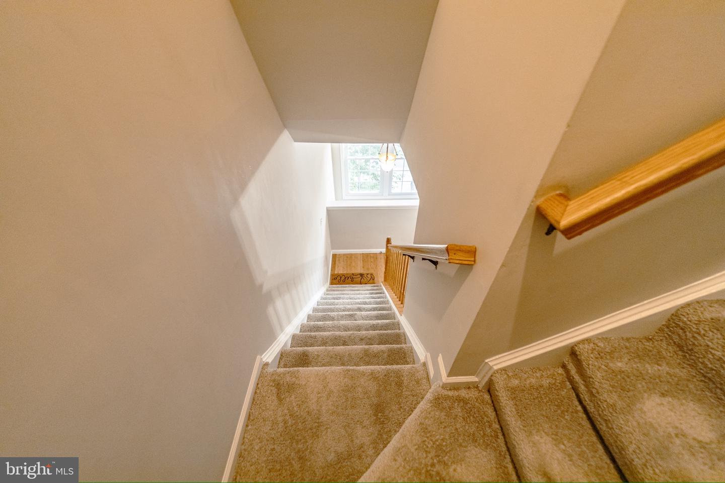 3983 CRESSIDA PL, WOODBRIDGE, Virginia 22192, 3 Bedrooms Bedrooms, ,2 BathroomsBathrooms,Residential,For sale,3983 CRESSIDA PL,VAPW2095016 MLS # VAPW2095016