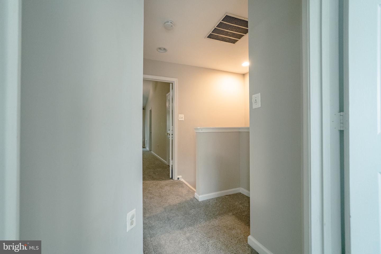 3983 CRESSIDA PL, WOODBRIDGE, Virginia 22192, 3 Bedrooms Bedrooms, ,2 BathroomsBathrooms,Residential,For sale,3983 CRESSIDA PL,VAPW2095016 MLS # VAPW2095016