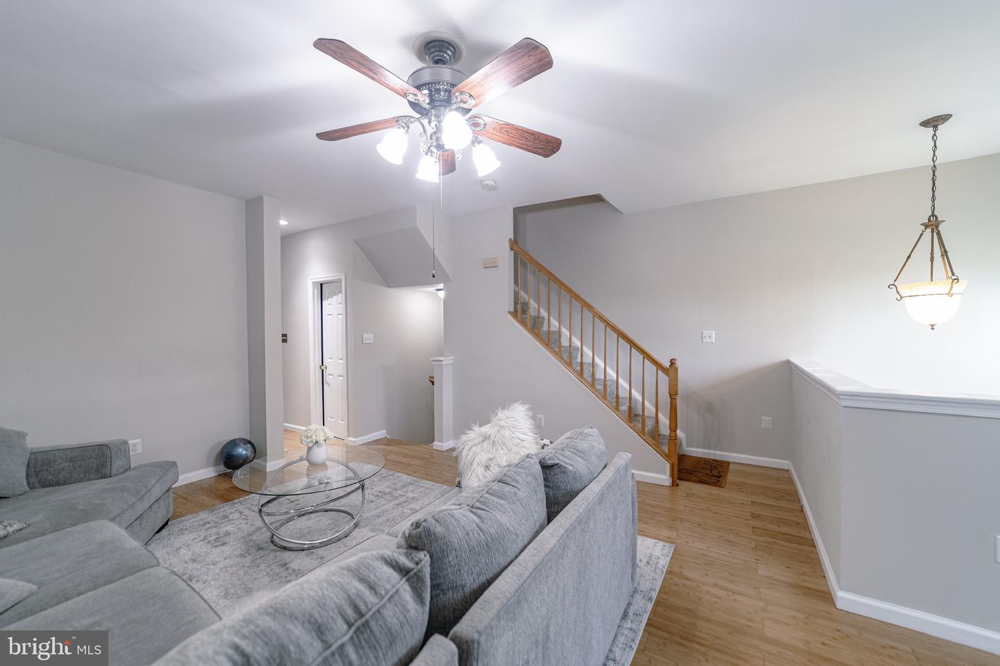 3983 CRESSIDA PL, WOODBRIDGE, Virginia 22192, 3 Bedrooms Bedrooms, ,2 BathroomsBathrooms,Residential,For sale,3983 CRESSIDA PL,VAPW2095016 MLS # VAPW2095016