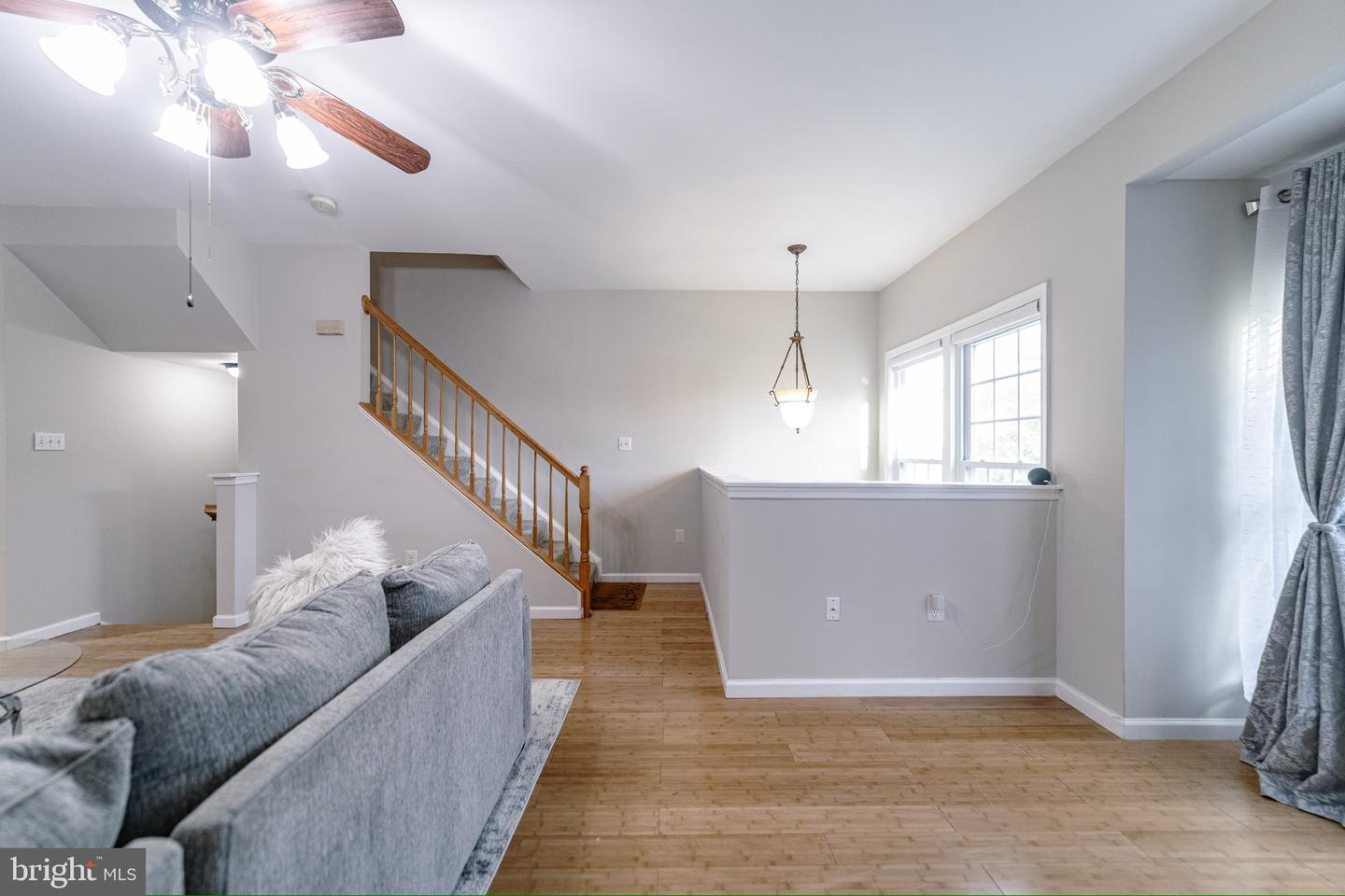 3983 CRESSIDA PL, WOODBRIDGE, Virginia 22192, 3 Bedrooms Bedrooms, ,2 BathroomsBathrooms,Residential,For sale,3983 CRESSIDA PL,VAPW2095016 MLS # VAPW2095016