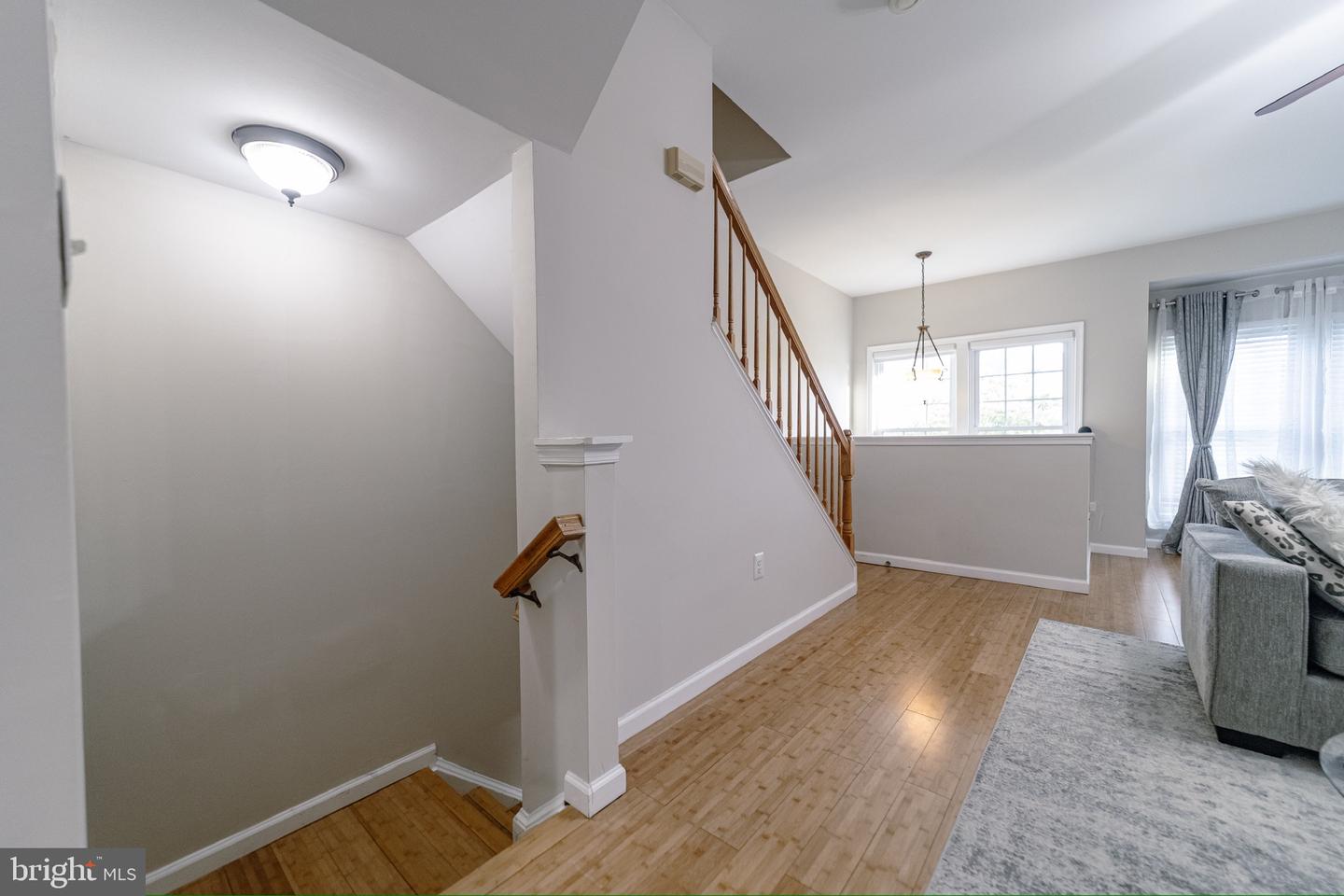 3983 CRESSIDA PL, WOODBRIDGE, Virginia 22192, 3 Bedrooms Bedrooms, ,2 BathroomsBathrooms,Residential,For sale,3983 CRESSIDA PL,VAPW2095016 MLS # VAPW2095016