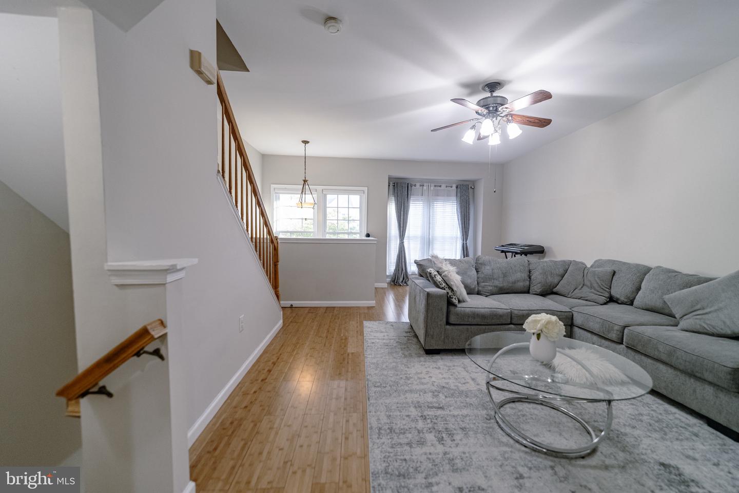 3983 CRESSIDA PL, WOODBRIDGE, Virginia 22192, 3 Bedrooms Bedrooms, ,2 BathroomsBathrooms,Residential,For sale,3983 CRESSIDA PL,VAPW2095016 MLS # VAPW2095016
