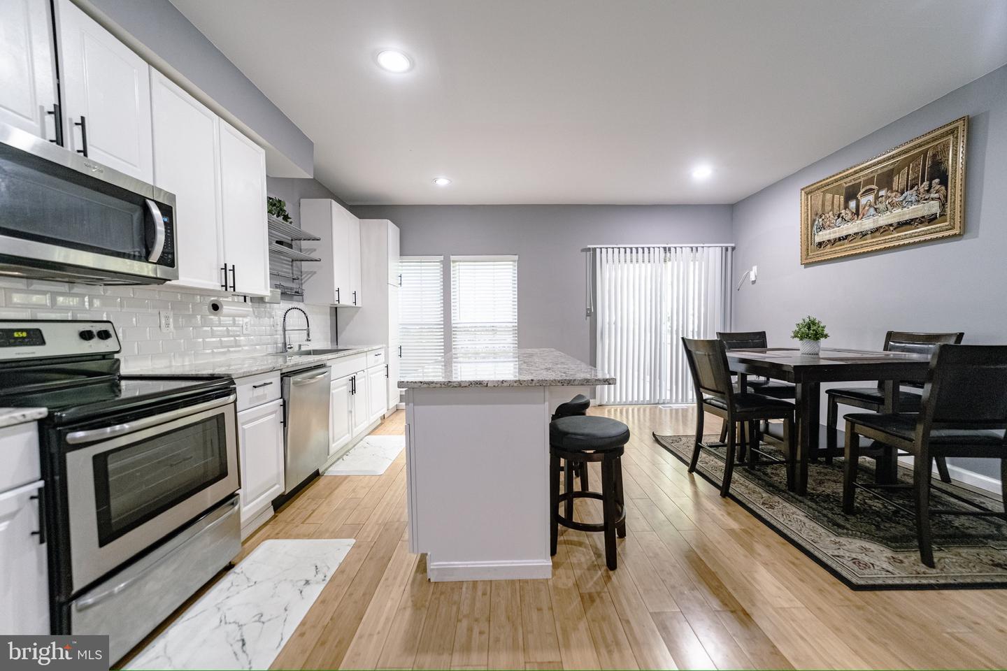 3983 CRESSIDA PL, WOODBRIDGE, Virginia 22192, 3 Bedrooms Bedrooms, ,2 BathroomsBathrooms,Residential,For sale,3983 CRESSIDA PL,VAPW2095016 MLS # VAPW2095016
