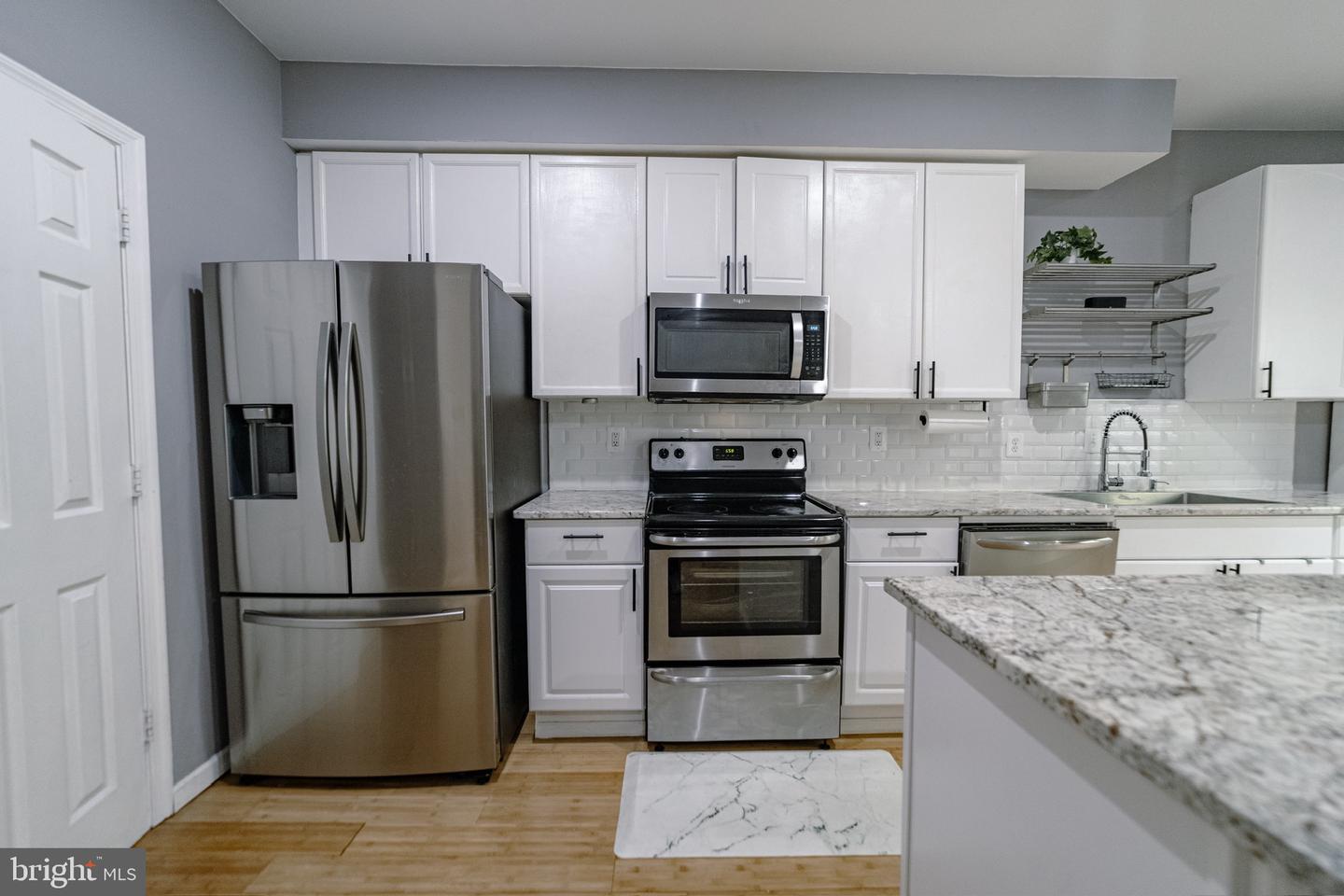 3983 CRESSIDA PL, WOODBRIDGE, Virginia 22192, 3 Bedrooms Bedrooms, ,2 BathroomsBathrooms,Residential,For sale,3983 CRESSIDA PL,VAPW2095016 MLS # VAPW2095016