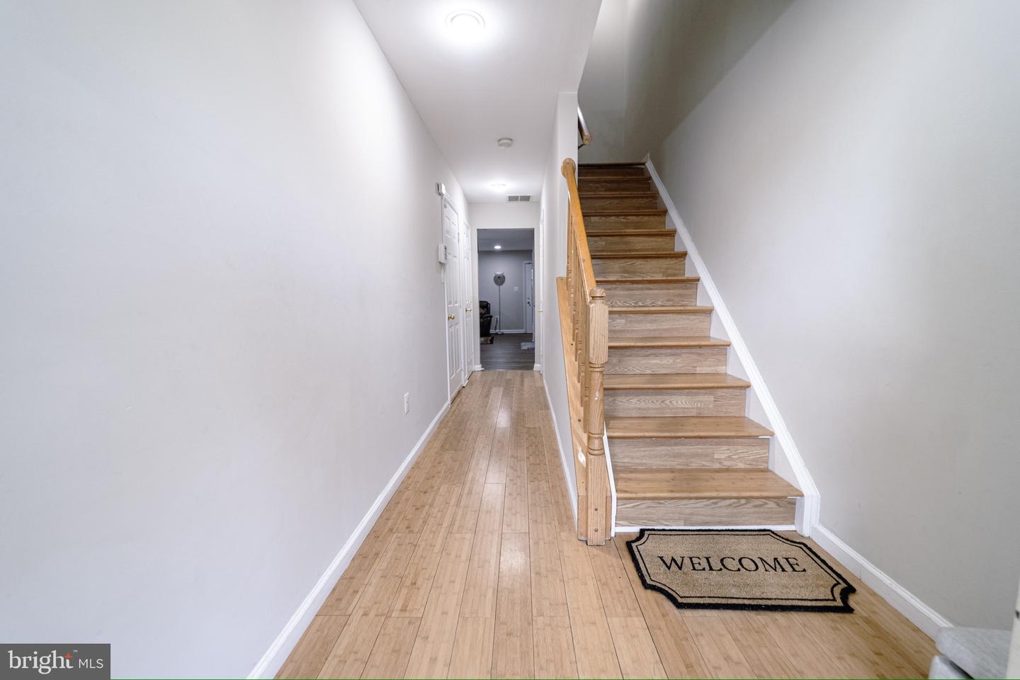 3983 CRESSIDA PL, WOODBRIDGE, Virginia 22192, 3 Bedrooms Bedrooms, ,2 BathroomsBathrooms,Residential,For sale,3983 CRESSIDA PL,VAPW2095016 MLS # VAPW2095016