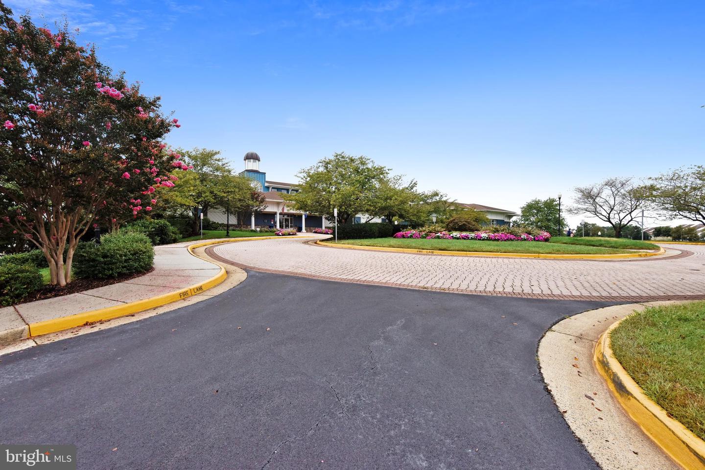 44049 FERNCLIFF TER, ASHBURN, Virginia 20147, 3 Bedrooms Bedrooms, ,2 BathroomsBathrooms,Residential,For sale,44049 FERNCLIFF TER,VALO2100130 MLS # VALO2100130