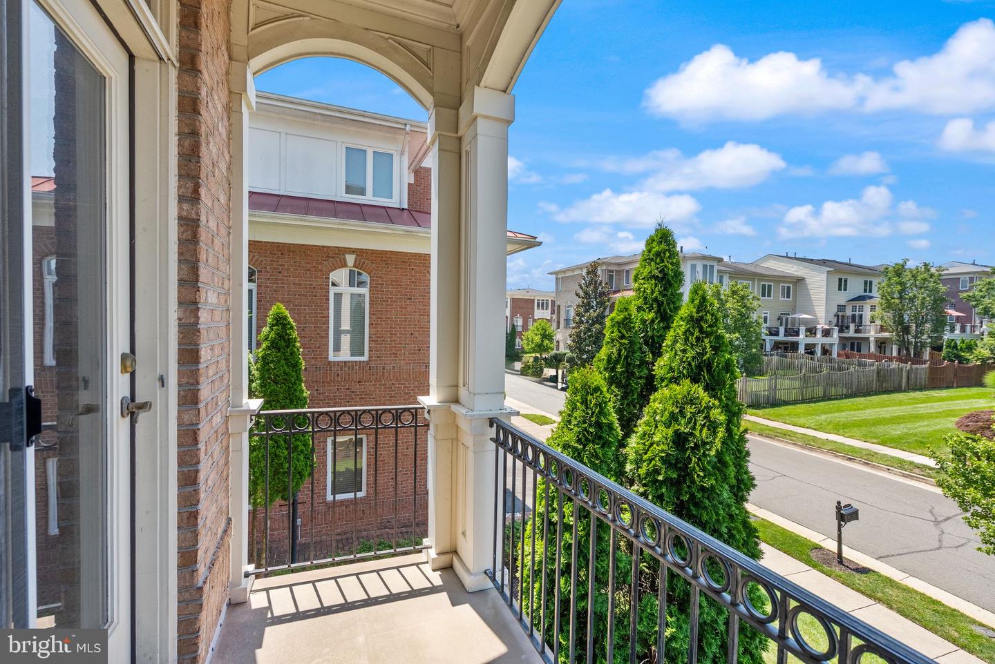 19060 ARROYO TER, LEESBURG, Virginia 20176, 4 Bedrooms Bedrooms, ,4 BathroomsBathrooms,Residential,For sale,19060 ARROYO TER,VALO2100428 MLS # VALO2100428